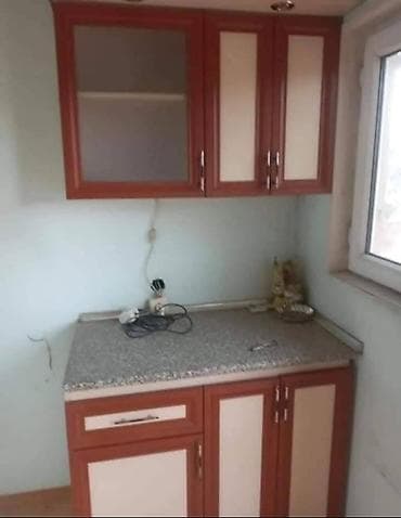 ucuz kirayə ev: Metro elmlere yaxın bir otaglı heyet evi kirayə verilir obsi heyedir — 5