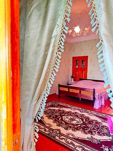 lokbatanda satılan evlər 2021: Şəkidə yerləşən evimiz sizə təmiz dağ havası, gözəl mənzərə, təmizlik — 10