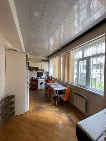 3 otaqli kiraye evler 400 azn: Nerimanovda saatin binasina catmamis bagirov korpusunnen cixan kimi — 10