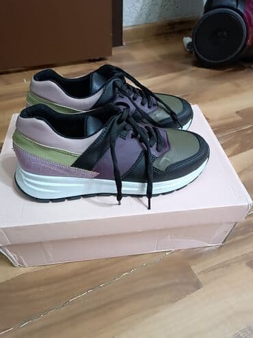 Elle, Ölçü: 38, Yeni