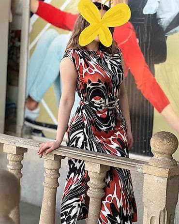 Paltolar: Qadınlar üçün zərif dizaynlı midik/tam uzunluğa yaxın don. - Rəng və — 2