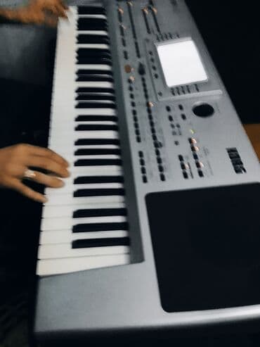 antika saatlar: Sintezator, Korg, İşlənmiş — 4