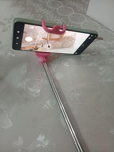 Özçəkmə çubuğu (selfie stick) – simli, mexaniki düyməli, çəhrayı rəng — 2