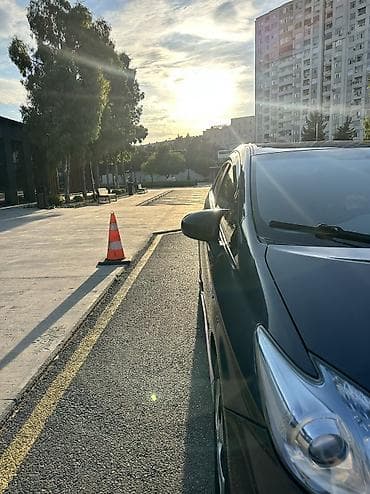 masin kompressor ustasi: Toyota Prius: 1.8 l | 2015 il Hetçbek — 9