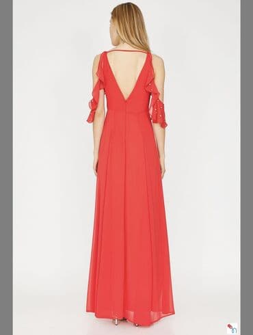 белое платье: Вечернее красное платье, размер 38-M, покупалось за 80, один раз — 3