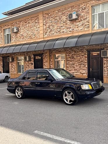 bmw e46 disk: Mercedes-Benz W124: 2 l | 1993 il Sedan — 5
