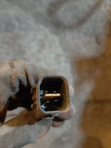 sonata şit: Hyundai Sonata üçün üstdən çıxma orjinal kislarod dacciki var başqa — 2