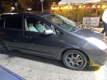 турбо аз подержанные автомобили таеота приюс аренд: Toyota Prius: 1.5 l | 2008 il Sedan — 2