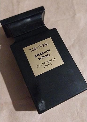 adventure parfum: Tom ford wood parfum orginal kişi ətiridir ərəbistan ətiridir amma mal — 1