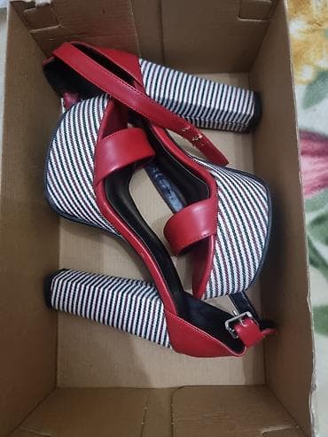 Qadın yüksək daban ayaqqabıları – 2 model 1) Platformalı sandal - — 1