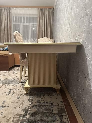 salon mallar: Qonaq otağı üçün, Yeni, Açılmayan, Dördbucaq masa, 6 stul — 5