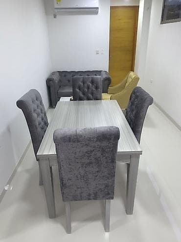 Mətbəx üçün, İşlənmiş, Açılmayan, Dördbucaq masa, 4 stul