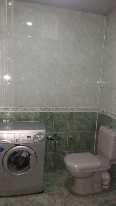 mingecevirde 2 otaqli evlerin qiymeti: Bakı, 2 otaqlı, Köhnə tikili, m. Xətai, 77 kv. m — 9