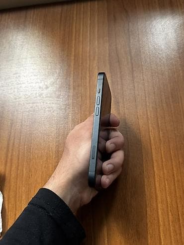 iphone 17 pro max qiyməti: IPhone 14, Qara — 3