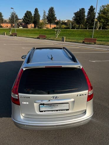 sukan uzluyu: Hyundai i30: 1.6 l | 2009 il Universal — 6