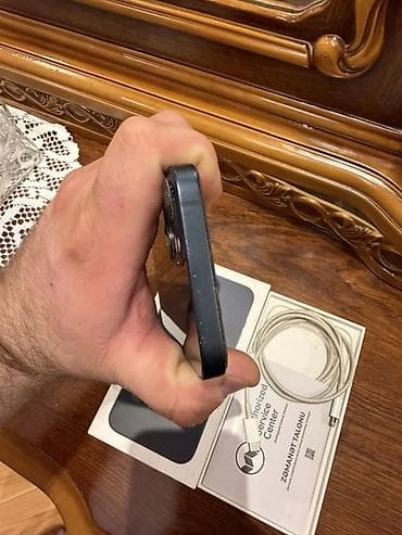 phone 8 plus: IPhone 13, 128 GB, Göy, Barmaq izi, Simsiz şarj, Face ID — 7