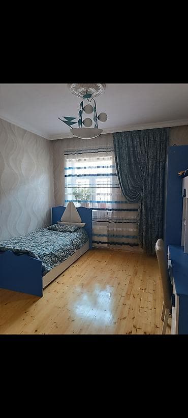 uşağ kravatı: Qız üçün, Təknəfərlik çarpayı — 5