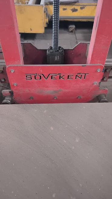 polimer gil: Kafel kəsən stanok — 1