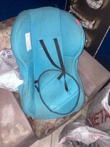 Yemək masaları, oturacaqları: Uşaq avtomobil oturacağı - Rəng: mavi/turkuaz - Korpus: yığcam — 2