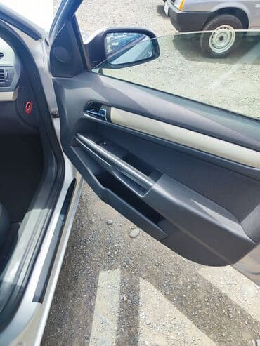 vurux maşınlar: Opel Astra: 1.3 l | 2008 il 335500 km Hetçbek — 14
