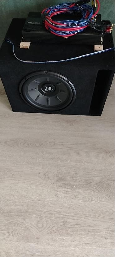 avtomobil maqnitofon: Avtomobil üçün tam bass sistemi Komplekt: - JBL subwoofer (1000 WATT) — 2