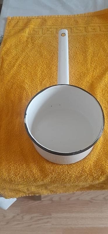 Su qabı sovetintəzə işlənməyib10 manat lalafo.az -da Su qabı sovetintəzə işlənməyib10 manat