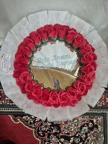 Gül buketi – güzgülü kompozisiya - Dairəvi güzgü əsaslı dekorativ