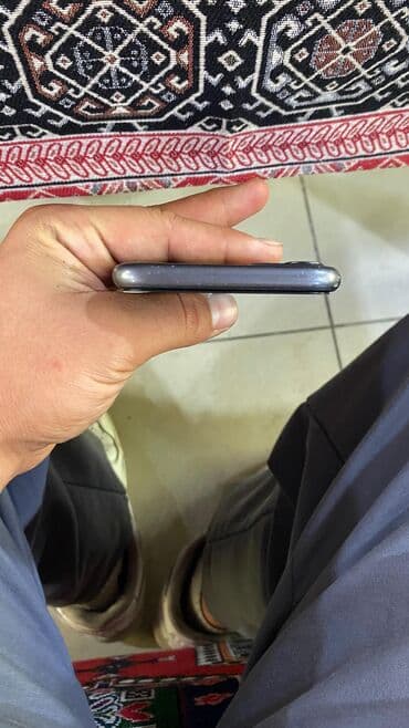 ikinci el ayfon 5: IPhone 11, 128 GB, Qara, Simsiz şarj, Zəmanət, Face ID — 6