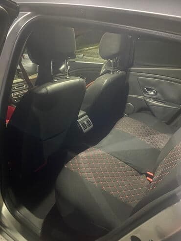 mersedes c 230: Renault Megane: 2 l | 2011 il 350000 km Hetçbek — 4