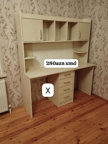 Прямой стол, Без стула, С полками, С выдвижными ящиками, Ламинат простой — 1