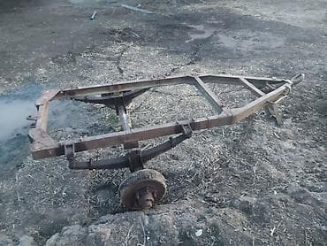 mercedes 111 mator: Təkərli qoşqu karkası və asqı sistemi - Metall konstruksiyalı qoşqu — 1