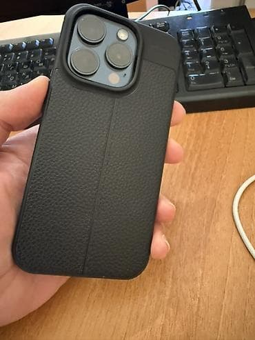 IPhone 15 Pro, 128 GB, Qara, Simsiz şarj — 2