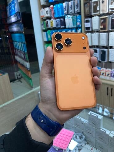 s22 telefon: IPhone 11, Qara — 6