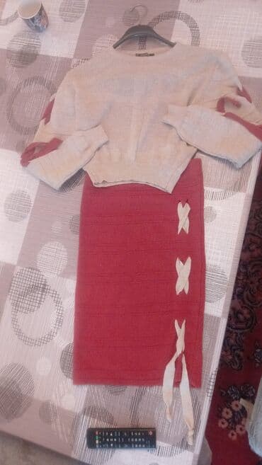 dəst geyimlər: Qadın geyimləri dəsti – müxtəlif modellər 1) Kapüşonlu trikotaj — 4