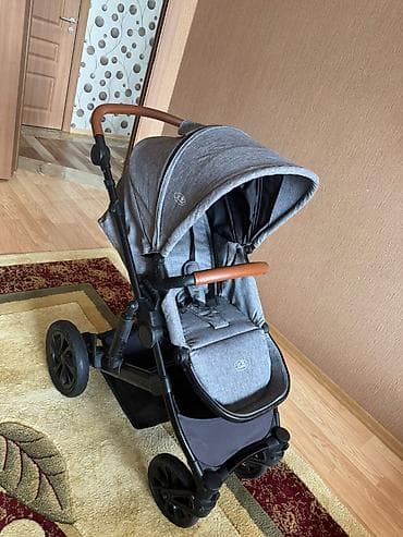 uşaq kenquru: DilKalyaska satilir 90 azn .krasnal firmasidir.temiz yuyulub — 1