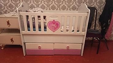 xuna mebeli: Qız üçün, Dördbucaq, Beşik, Matrassız, Yellənmə mexanizm ilə — 1