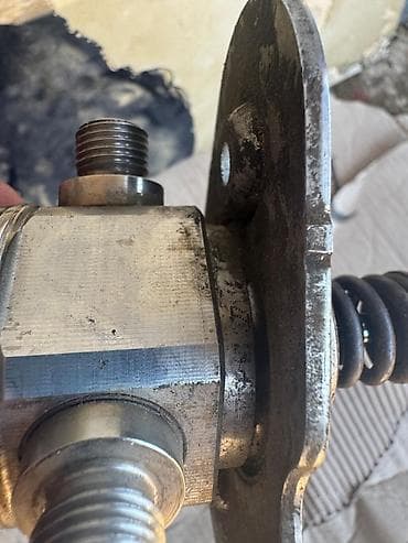 mercedes e320 yanacaq serfiyyati: Yüksək təzyiqli yanacaq nasosu (HPFP) - Benzin mühərrikləri üçün — 7