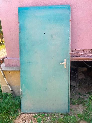 qapi darvaza: Demir qapi 207/98sm
110azn
Buzovna 4025 leli — 1