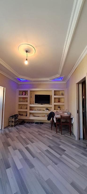 3 otaqlı, 62 kv. m, Orta təmir