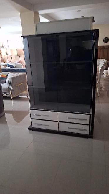 Digər biznes avadanlığı: Şüşəli dolab vitrini, Yeni, Pulsuz çatdırılma — 1