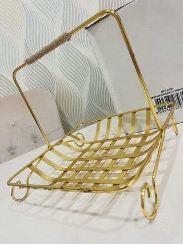 emsan xırdalan: Emsandan alınıb qutusunda işlənməyib.30 manat — 2