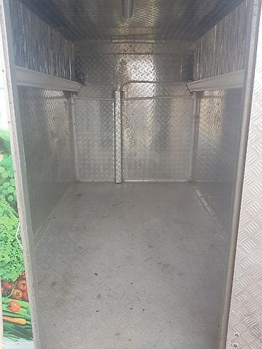 kompressor icaresi: İcarəyə verilən mobil soyuducu qoşqu Məhsul təsviri: - Tək oxlu — 3