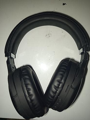 RGB işıqlanmalı simsiz qulaqlıq - Model qeyd: “Wireless CK-19” yazısı at lalafo.az RGB işıqlanmalı simsiz qulaqlıq - Model qeyd: “Wireless CK-19” yazısı