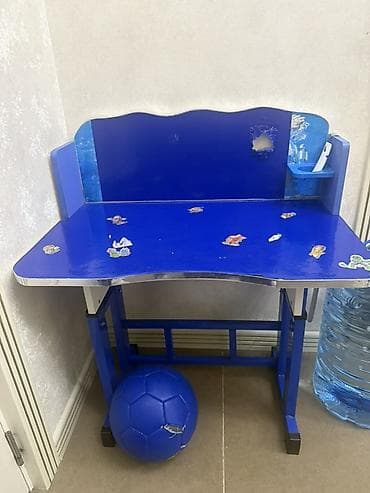 mektebli partasi: Oğlan və qız üçün, Siyirməsiz, Yazı masası, Stulsuz — 1