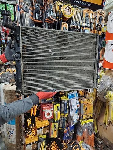 audi a7 3 tdi: Avtomobil radiatoru (mühərrik soyutma radiotoru) - Material — 1