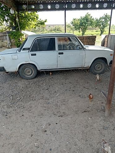 maşın satı: LADA 2107 sedan - Kuzov: sedan, ağ rəng - Nömrə nişanı: 33-BF-465 — 2