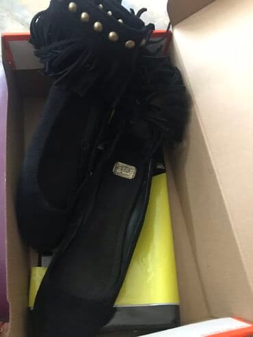 женские бежевые замшевые туфли: Туфли, Размер: 37, цвет - Черный, Новый — 3