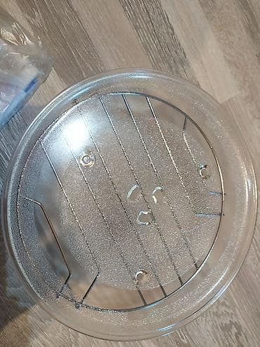 VITEK VT-1698 mikrodalğalı soba. Təzədir. - Gücü: mikrodalğa 900 W-a — 4