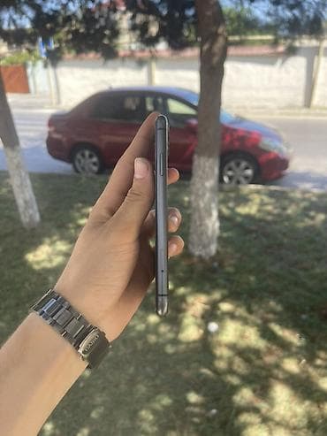 Мобильные телефоны и аксессуары: IPhone 11, 128 ГБ, Черный, Гарантия, Беспроводная зарядка, Face ID — 5