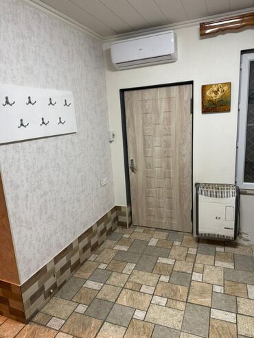 qaraçuxurda kirayə ev: 20 kv. m, 1 otaqlı — 3
